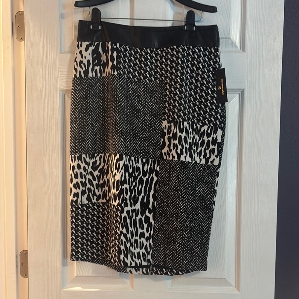 Worthington Black and White Midi Pencil Skirt for Work